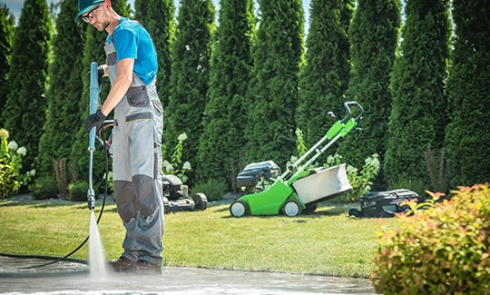 Pressure Washing in Saint Petersburg